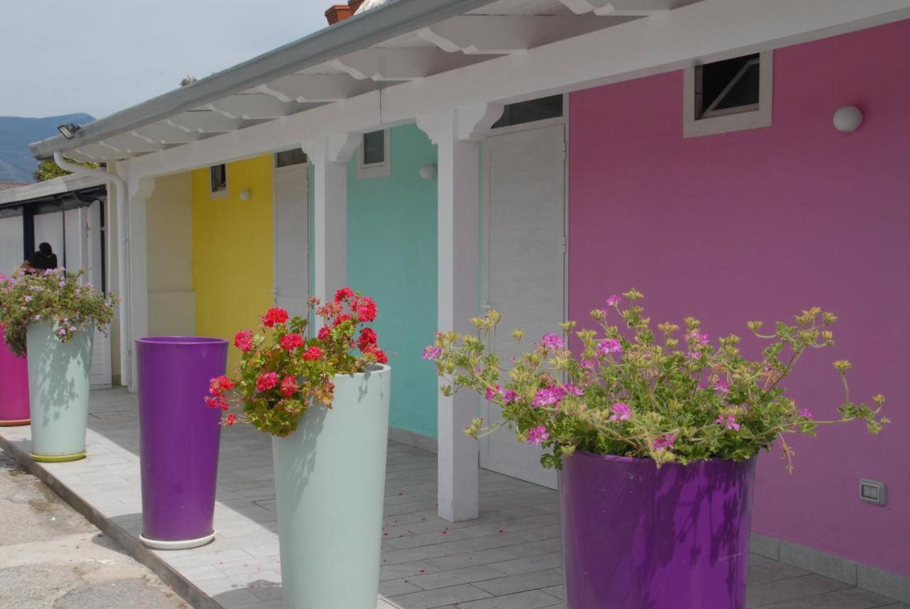Marechiaro Paestum Hotel ภายนอก รูปภาพ